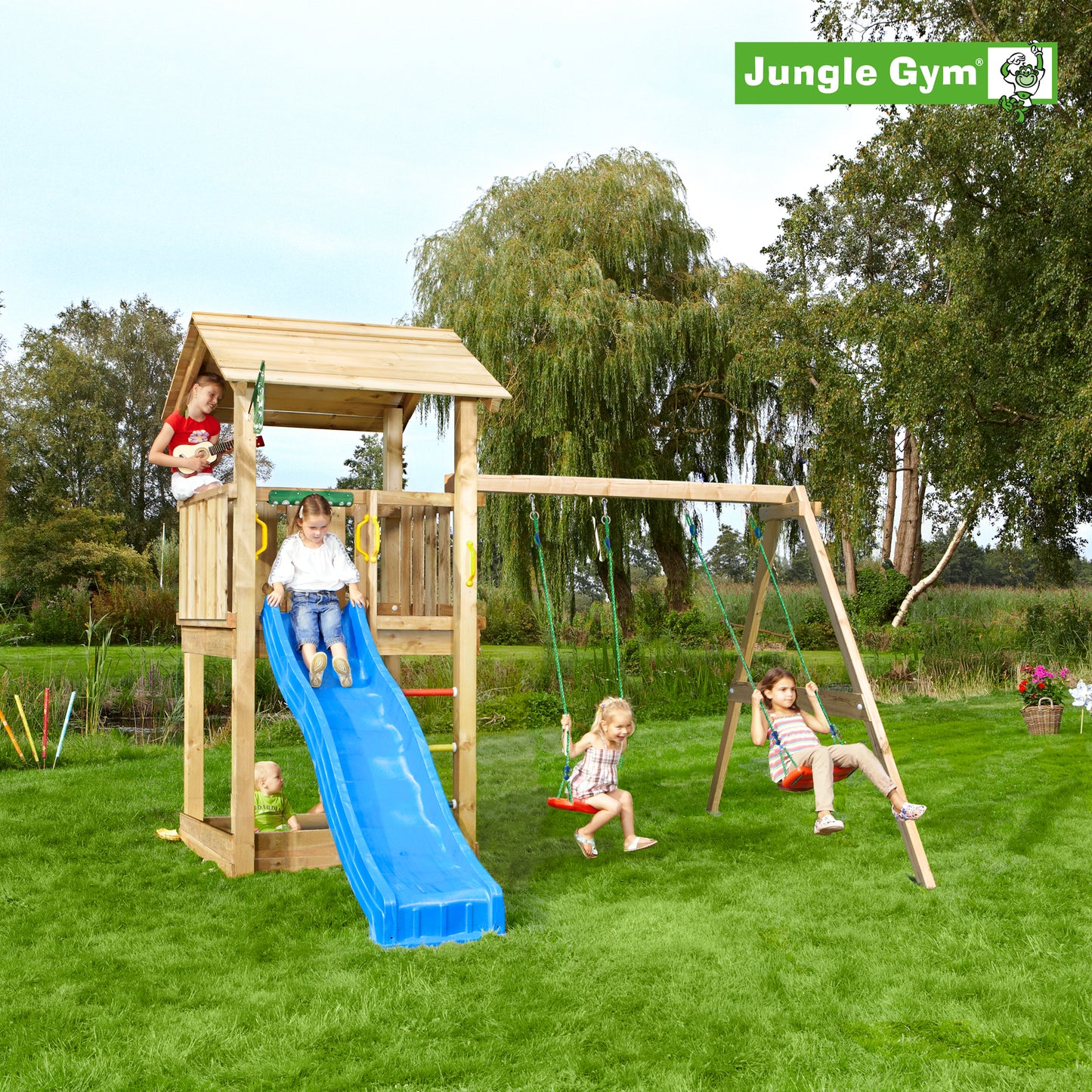 Leikkitornikokonaisuus Jungle Gym Casa 2.1 ja 2-Swing Module 220 ilman liukumäkeä