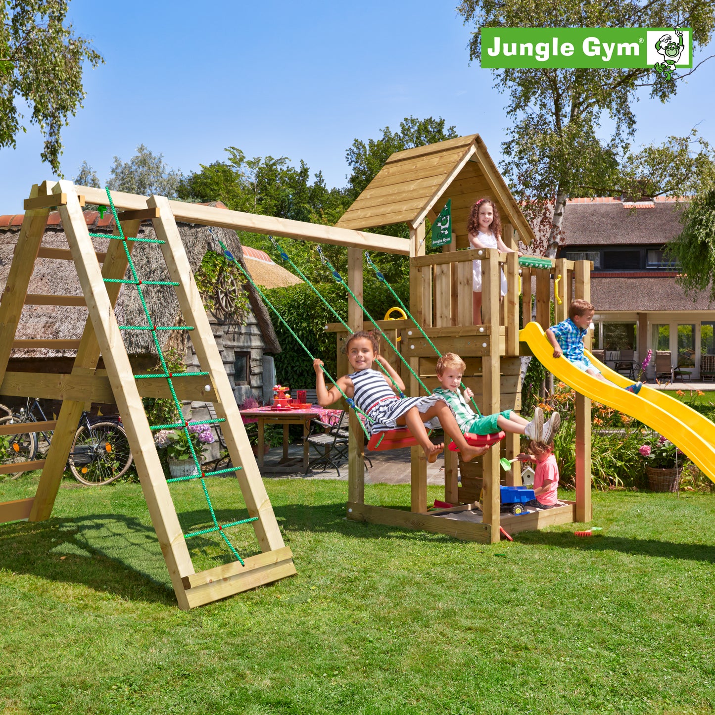 Leikkitornikokonaisuus Jungle Gym Cubby ja 2-Climb Module 220 ilman liukumäkeä