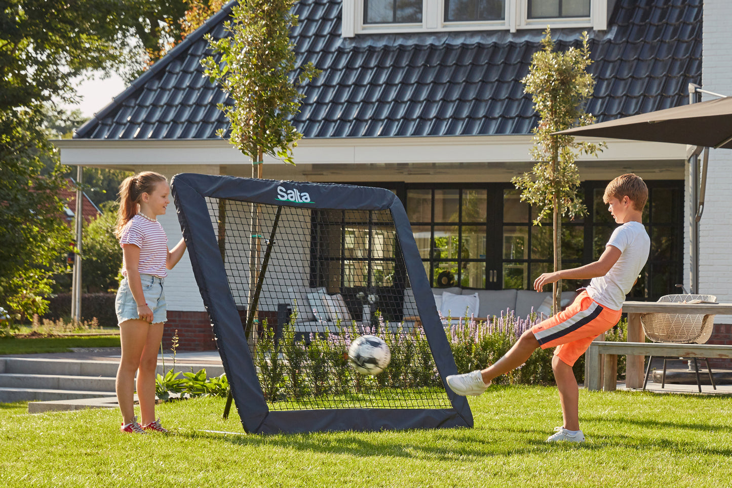 Palautusseinä Motion Rebounder 164 x 164 cm Salta