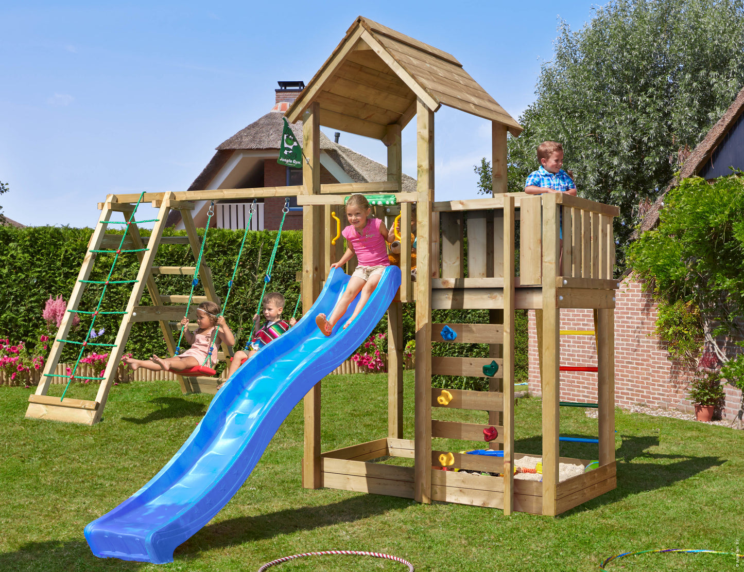 Leikkitorni Jungle Gym Mansion 2.1 ja 2-Climb Module 220 ja sininen liukumäki