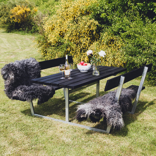 Picnic -pöytäsetti "SIF", mustaksi petsattu puu ja galvanoitu runko, 180 x 185 cm HORTUS
